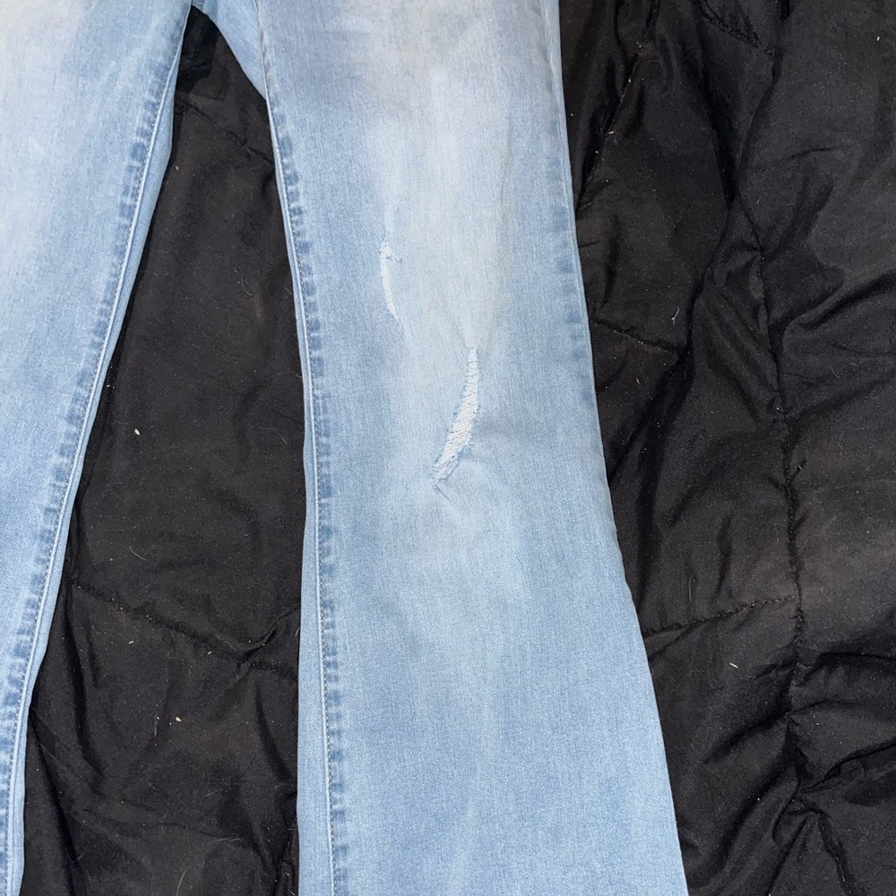 Jeans - Picture 2 of 3